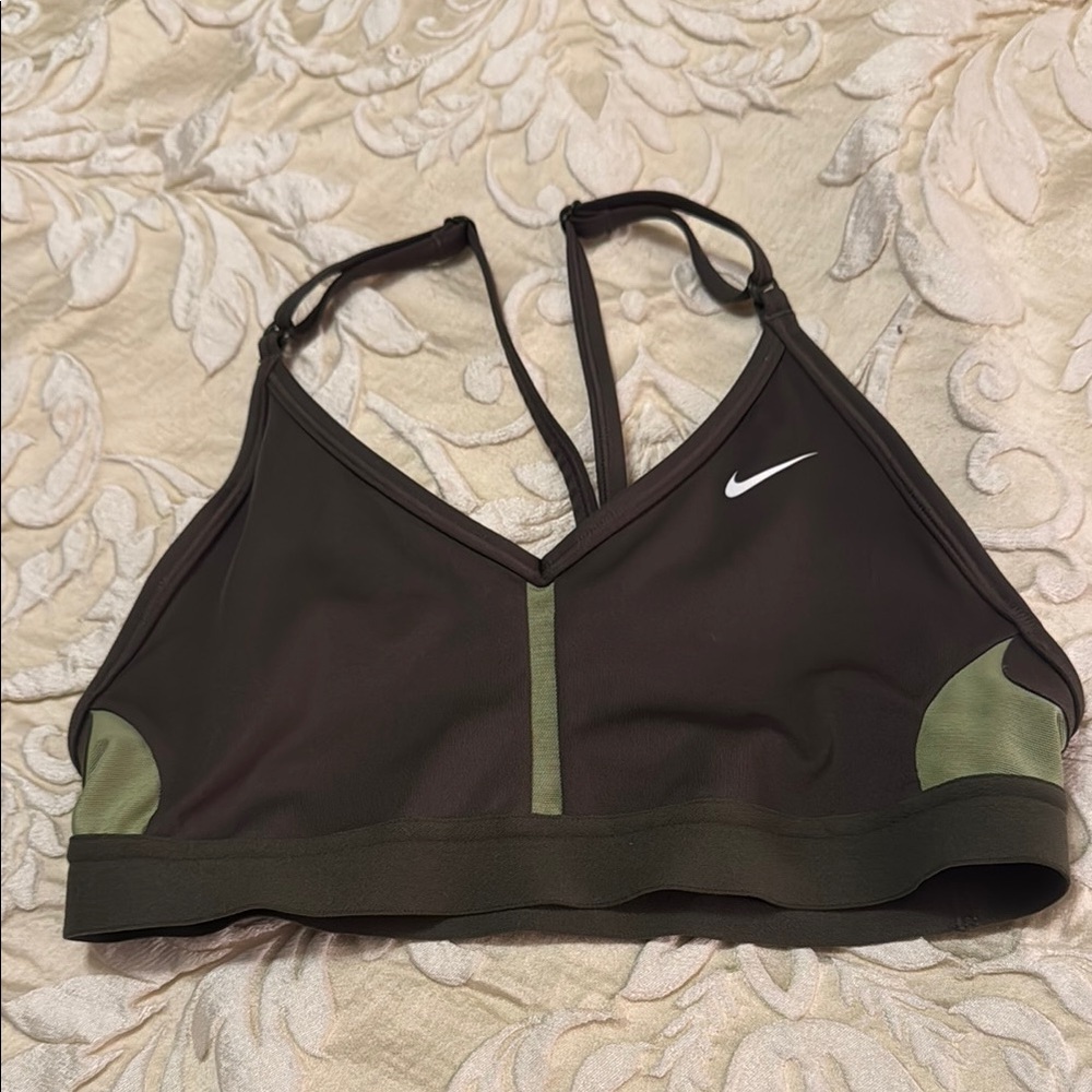 Nike Indi Women's Black and Green Mesh Sports Bra